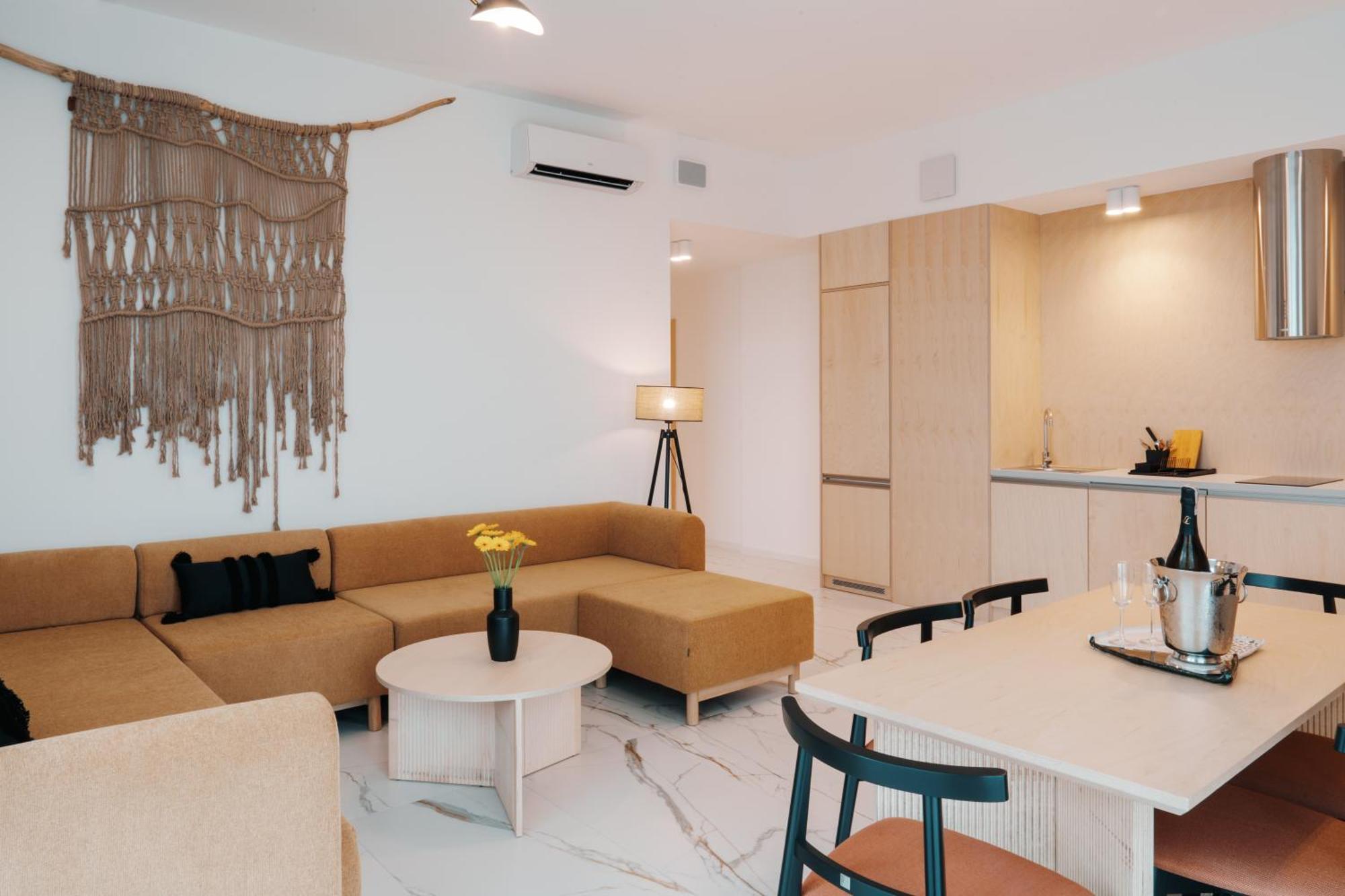Arche Fabryka Samolotow W Mielnie Aparthotel Mielno (Koszalin)
