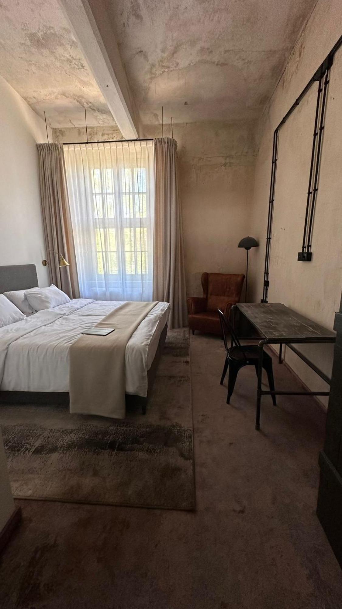 Arche Fabryka Samolotow W Mielnie Aparthotel